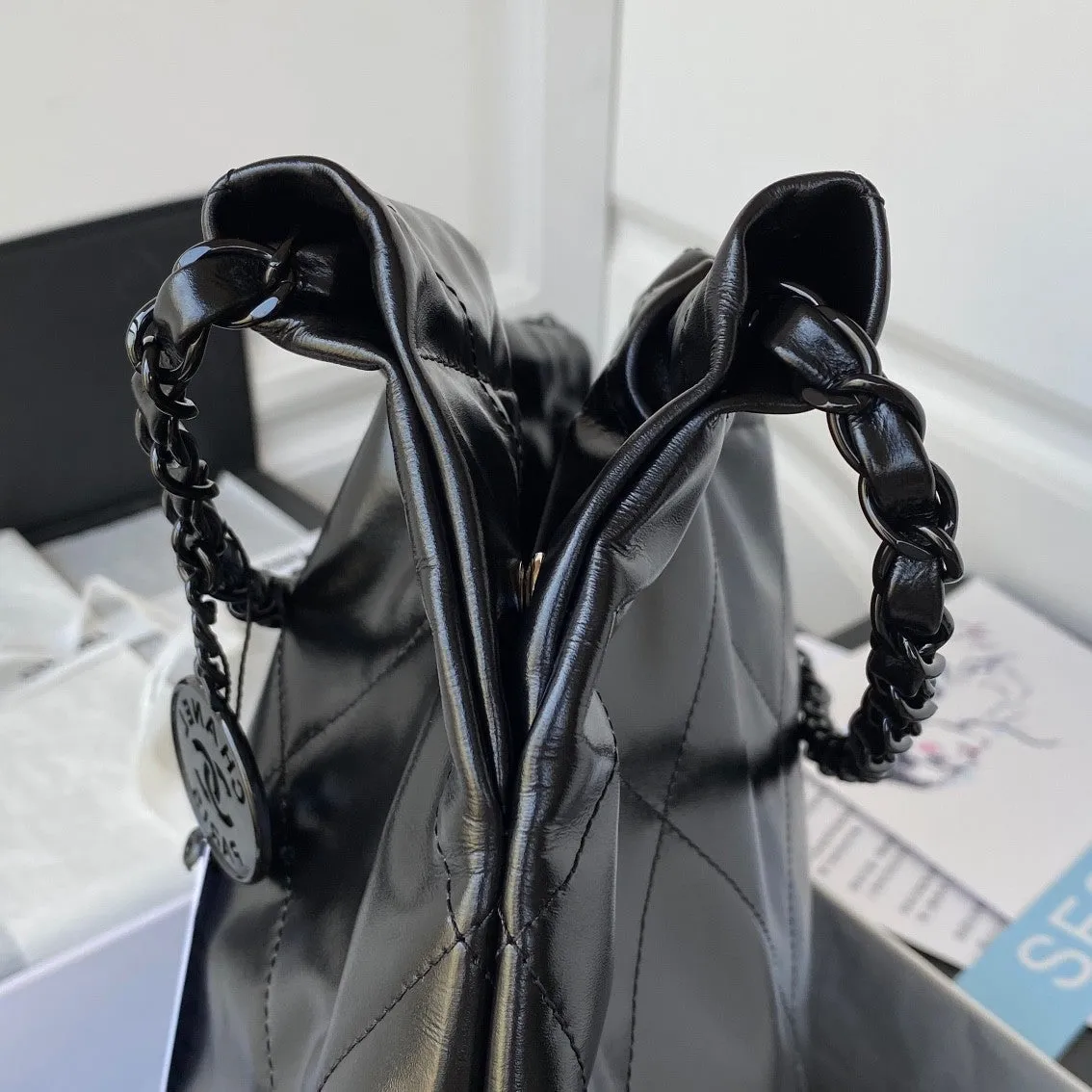 22 Handbags