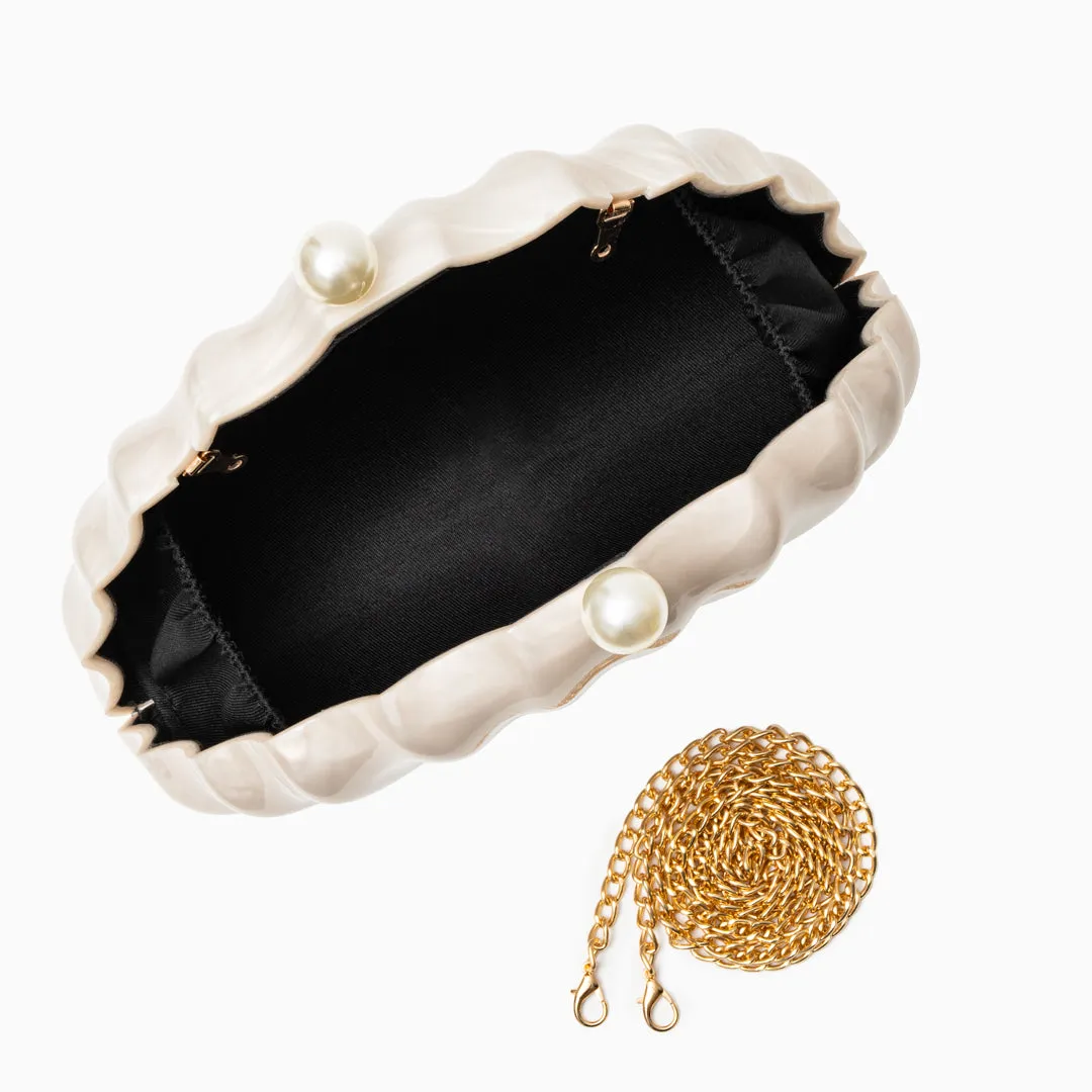 Acrylic Shell Clutch Bag – Elegant Fan-Shaped Evening Handbag with Pearl Clasp