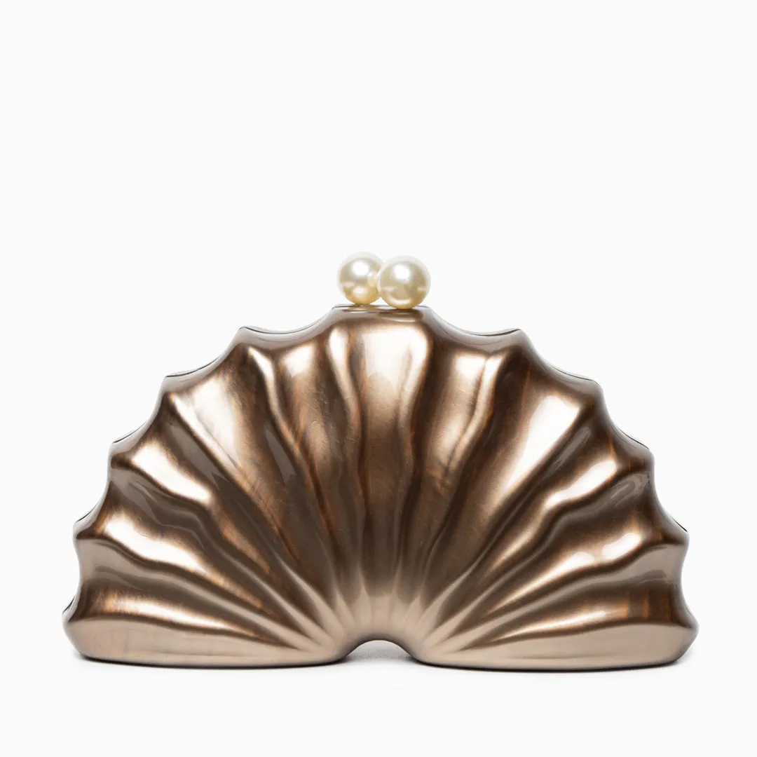 Acrylic Shell Clutch Bag – Elegant Fan-Shaped Evening Handbag with Pearl Clasp