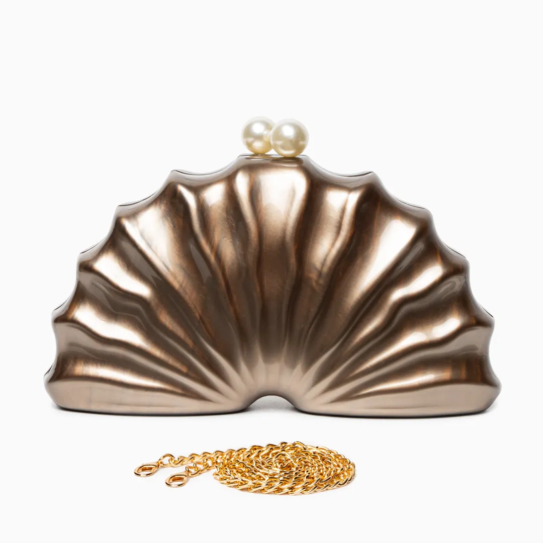 Acrylic Shell Clutch Bag – Elegant Fan-Shaped Evening Handbag with Pearl Clasp