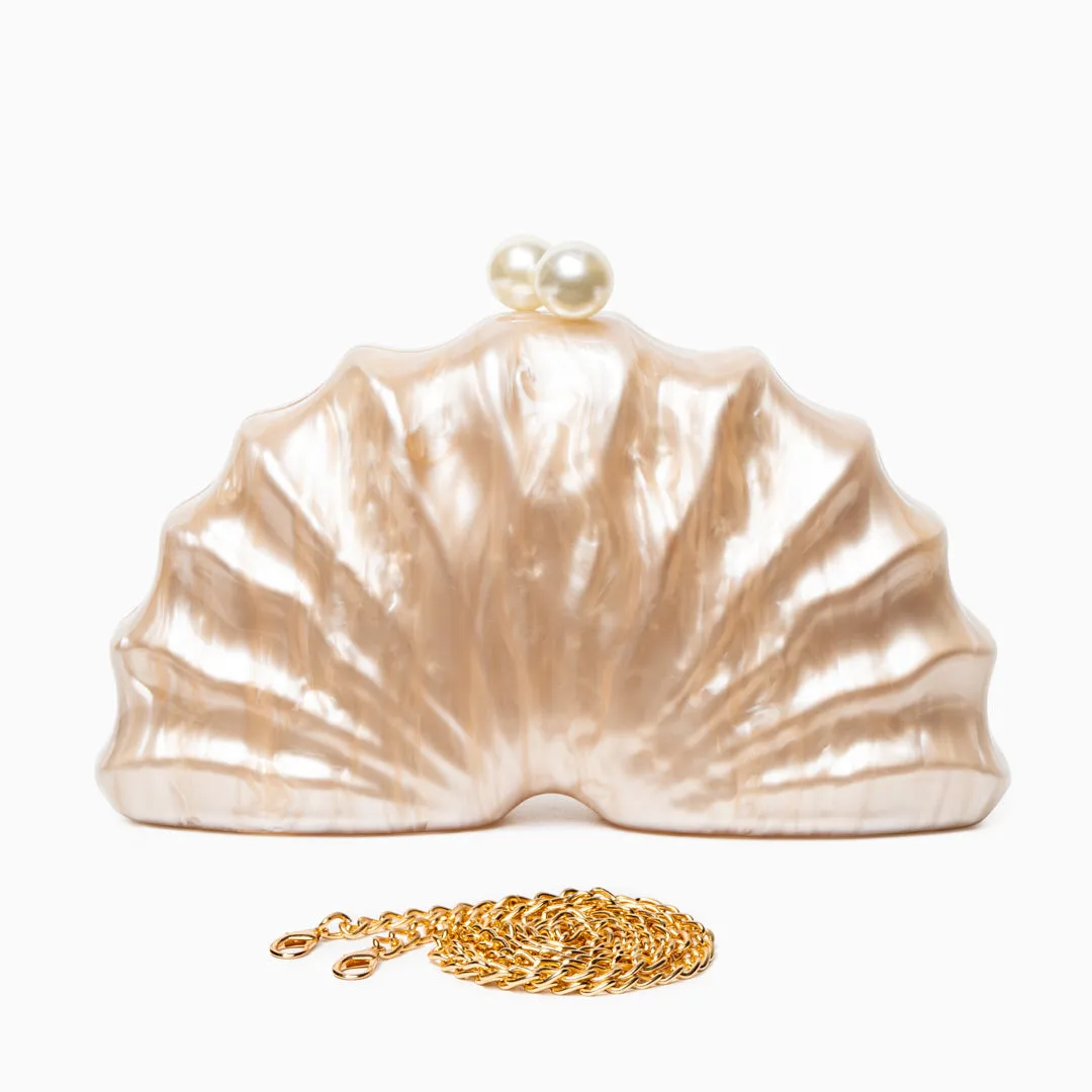 Acrylic Shell Clutch Bag – Elegant Fan-Shaped Evening Handbag with Pearl Clasp
