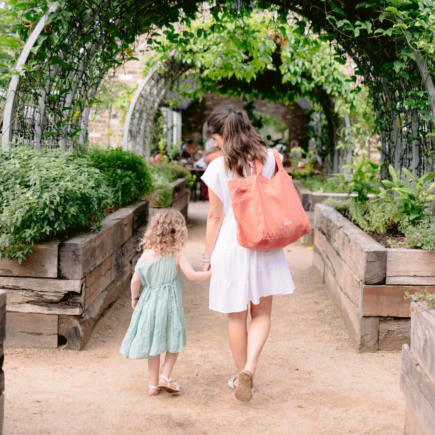 ARCH Pocket Tote Bag - Clay