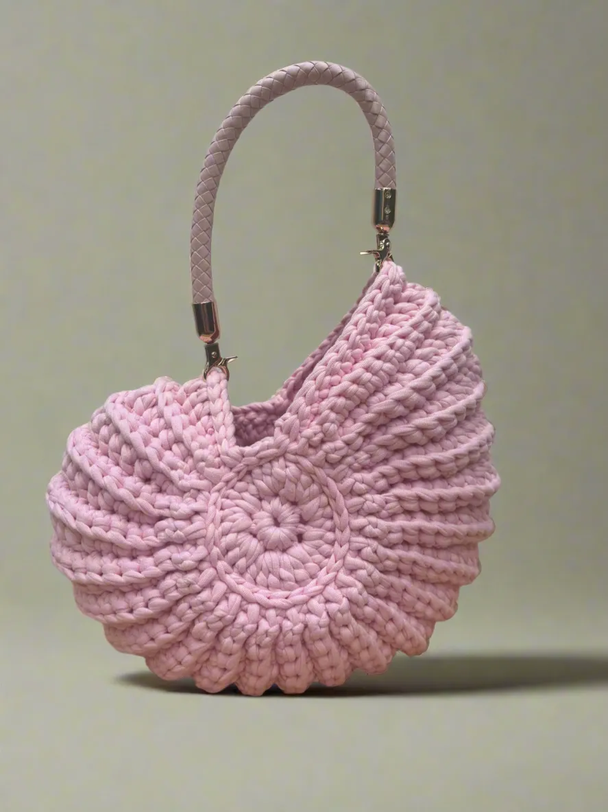 Ariel Round Shell baby pink