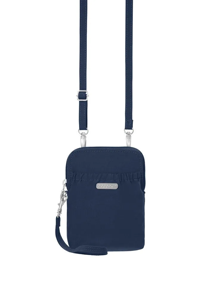Baggallini RFID Bryant Pouch