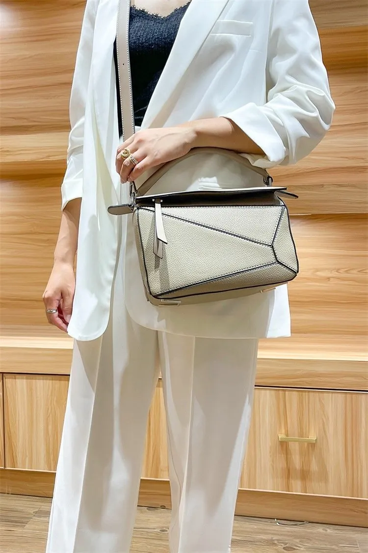 BB01ZS Portable Geometric Bag Autumn And Winter New All-match Stitching Litchi Pattern Crossbody Bag Lightweight Large Capacity Doctor Bag