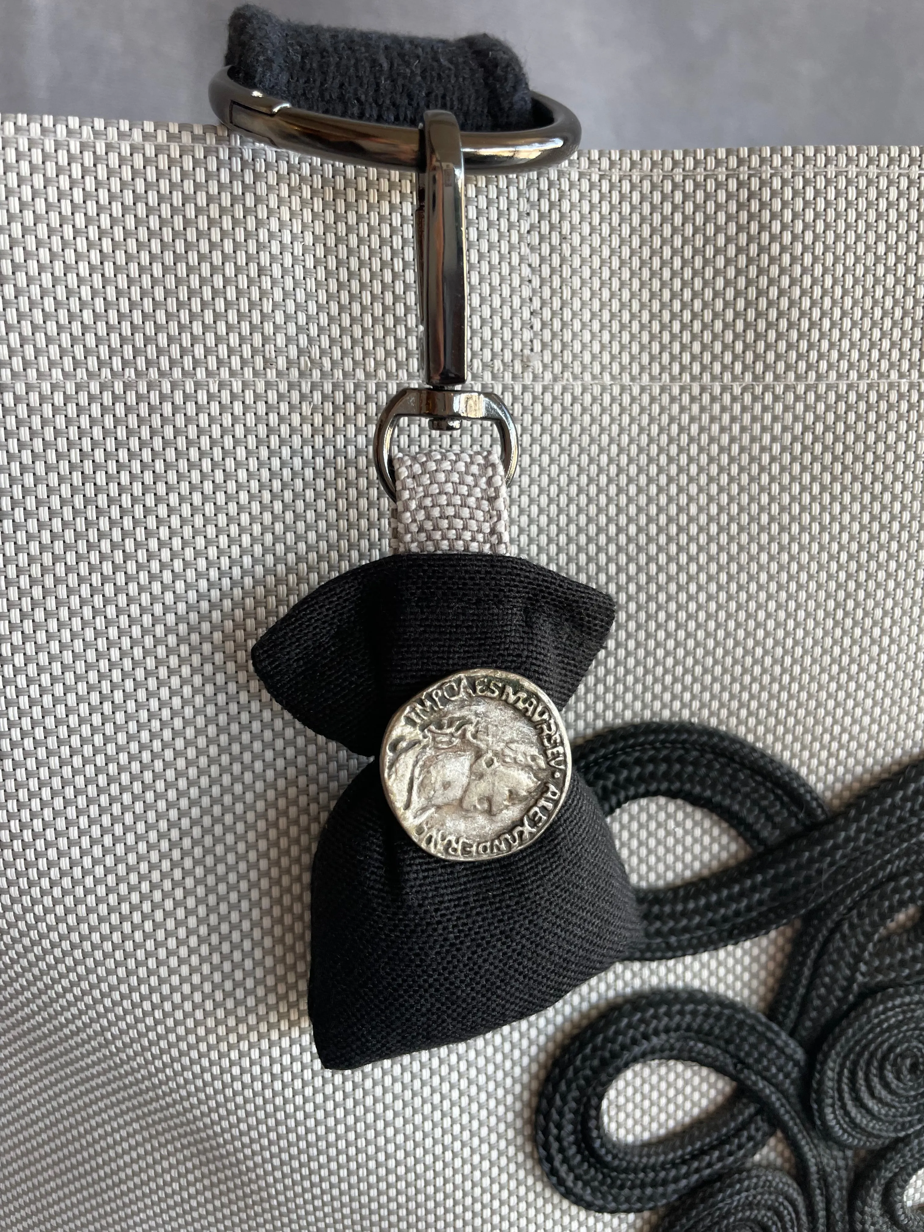 Beachy-Grey