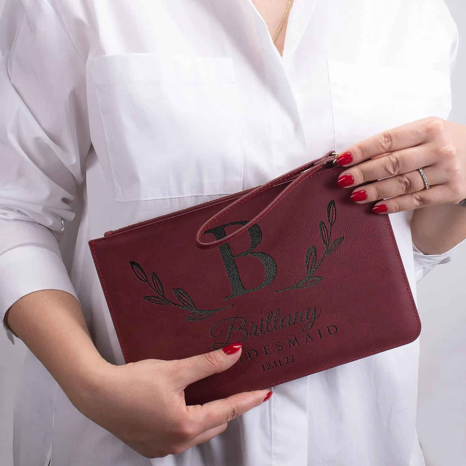 Bridesmaid Gifts, Personalized Wristlet Clutch Purse for Wedding, Leather, Personalized Makeup Bag for Bridesmaids, Bridesmaid Proposal Gifts, Bridal Shower Gift, Bachelorette Party Favors, Rustic D2