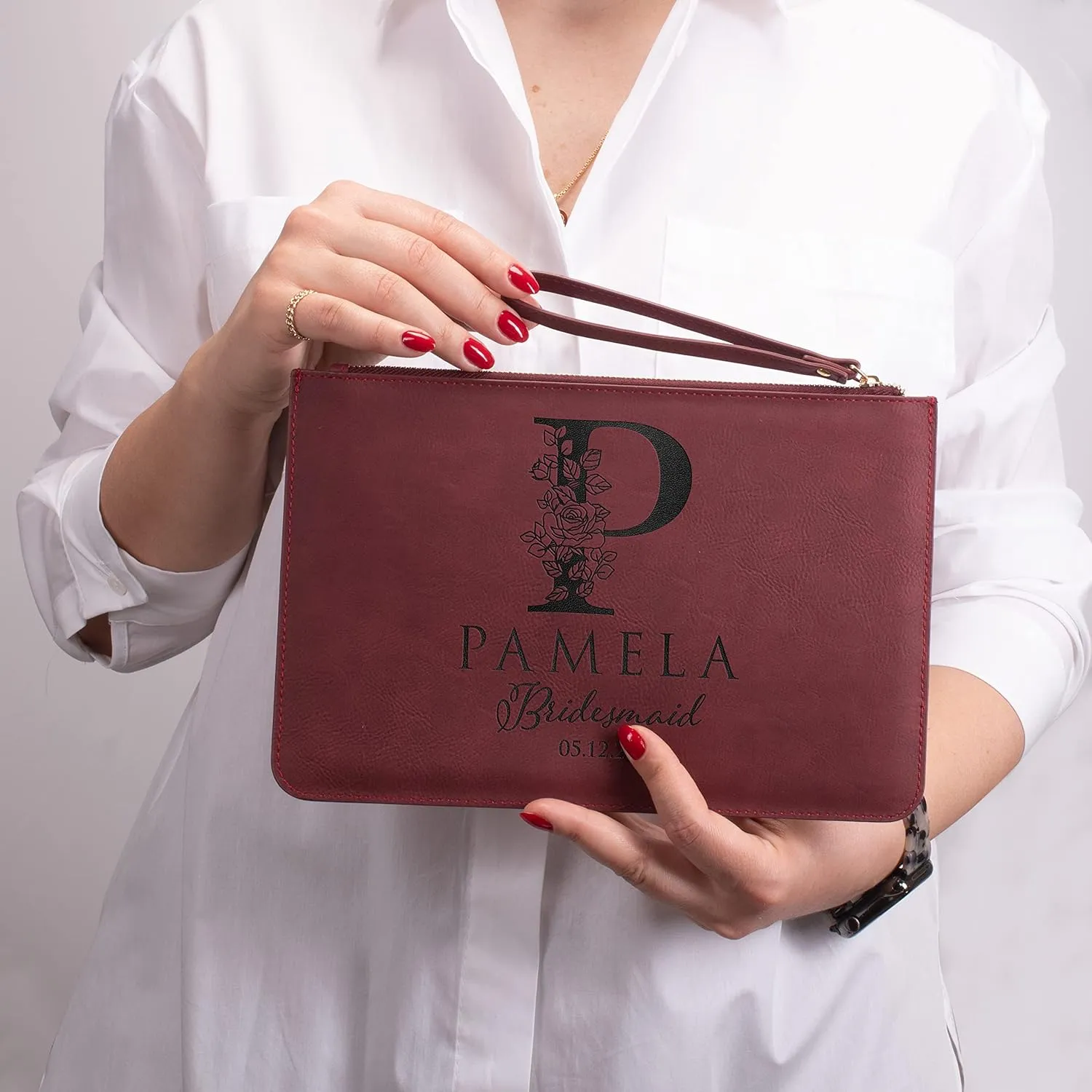 Bridesmaid Gifts, Personalized Wristlet Clutch Purse for Wedding, Leather, Personalized Makeup Bag for Bridesmaids, Bridesmaid Proposal Gifts, Bridal Shower Gift, Bachelorette Party Favors, Rustic D2
