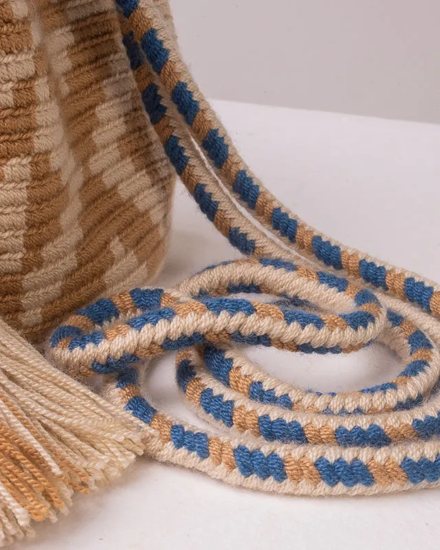 Chila Bags Elif Handwoven Small Shoulder Bag - Beige