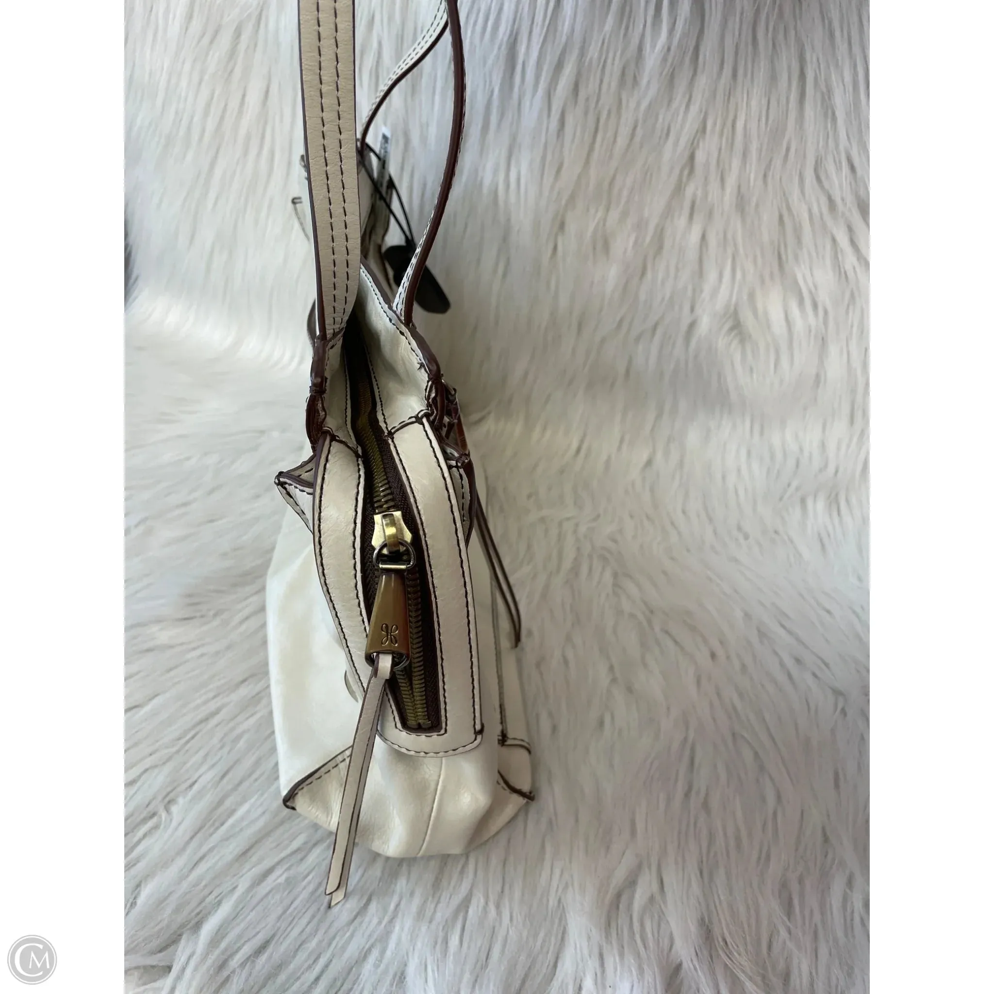 Handbag Leather By Hobo Intl, Size: Medium