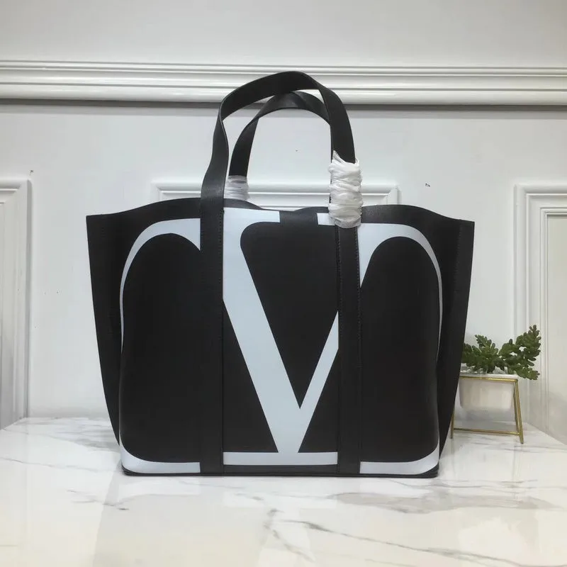 Lightweight Impressive variety - CC - Bags 1449 Valentino Bags