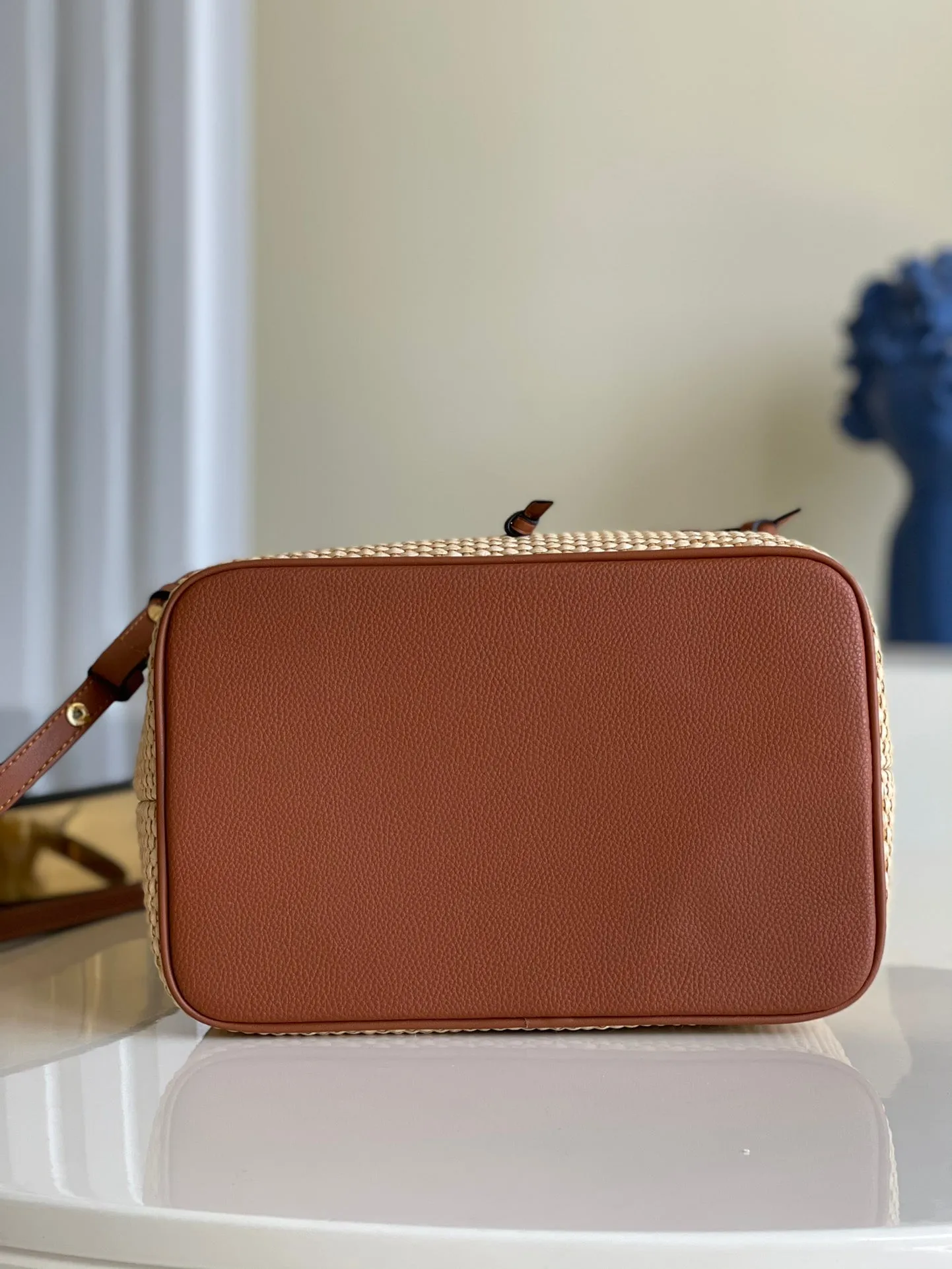 Louis Vuitton NeoNoe MM Bag