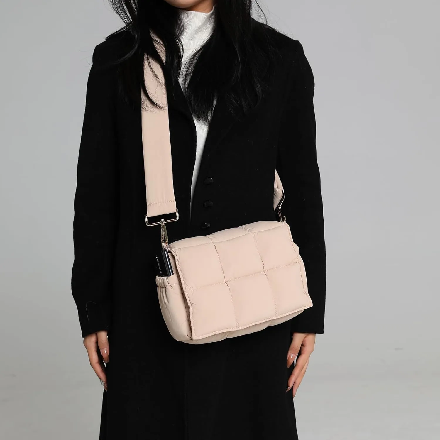 NAARIIAN Crossbody Bag for Women Quilted Puffer Purse Fashion Lightweight Travel Handbags Cute Small Shoulder Bag