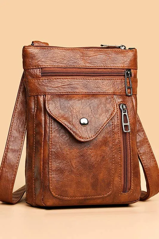 Quilted Soft Leather Messenger Bag (Black)