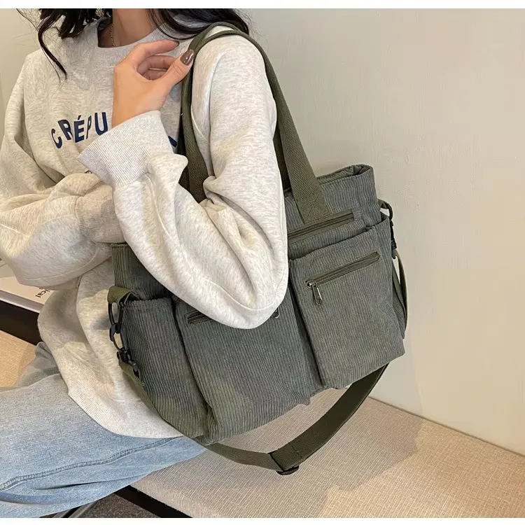 SAIRA | CORDUROY TOTE BAG