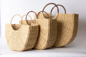 seagrass bag with cane handle