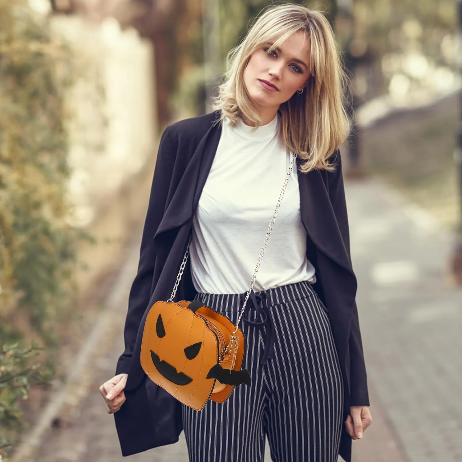 VALICLUD Halloween Pumpkin Crossbody Bag Casual Little Devil Shoulder Bag Messenger Bag Handbag for Girls Student Ladies (Brown)