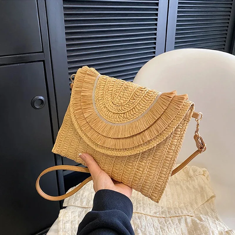 Veloria™ Tassel Flap Straw Bag